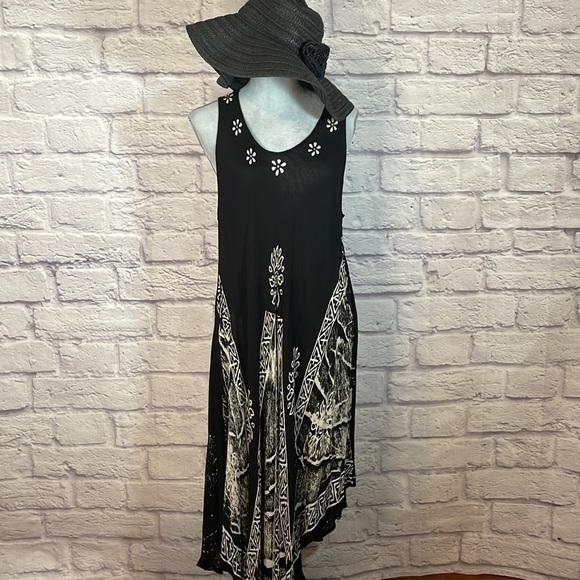 Jessica Taylor Dresses & Skirts - Jessica Taylor asymmetrical hem dress